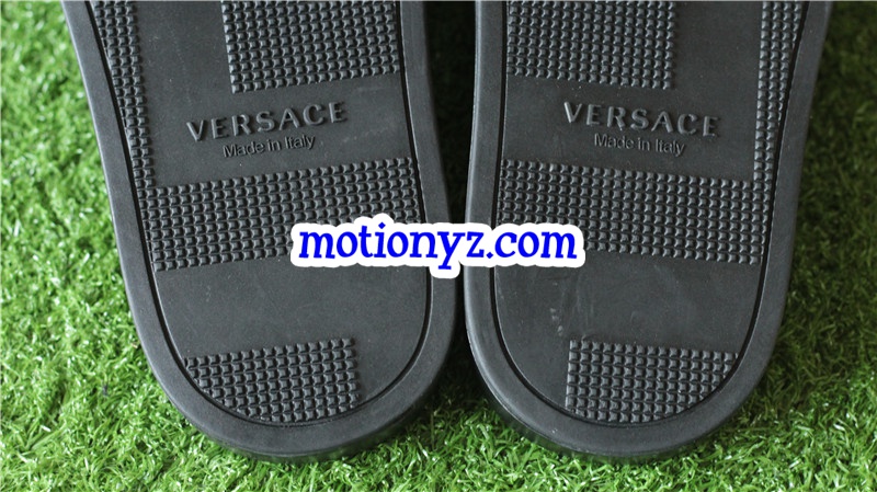 Brand Versace Black Slide